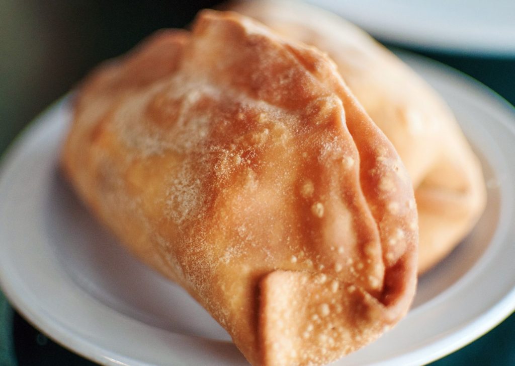 Masa básica de empanadas fritas